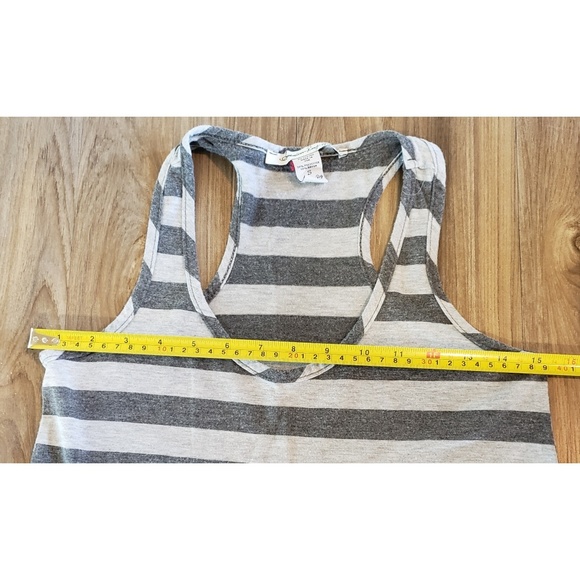 American Rag Butterfly stripped top - Picture 6 of 7